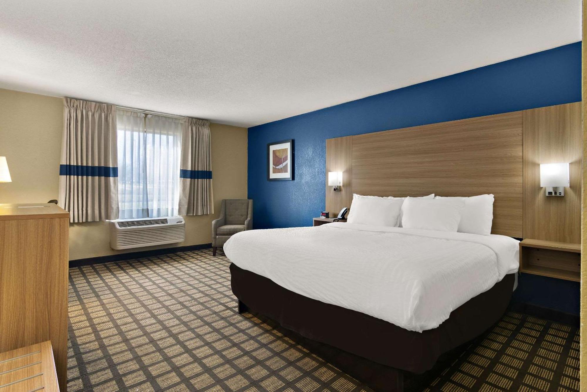 Clarion Pointe Bloomington-Normal Near I-55 And University Zewnętrze zdjęcie