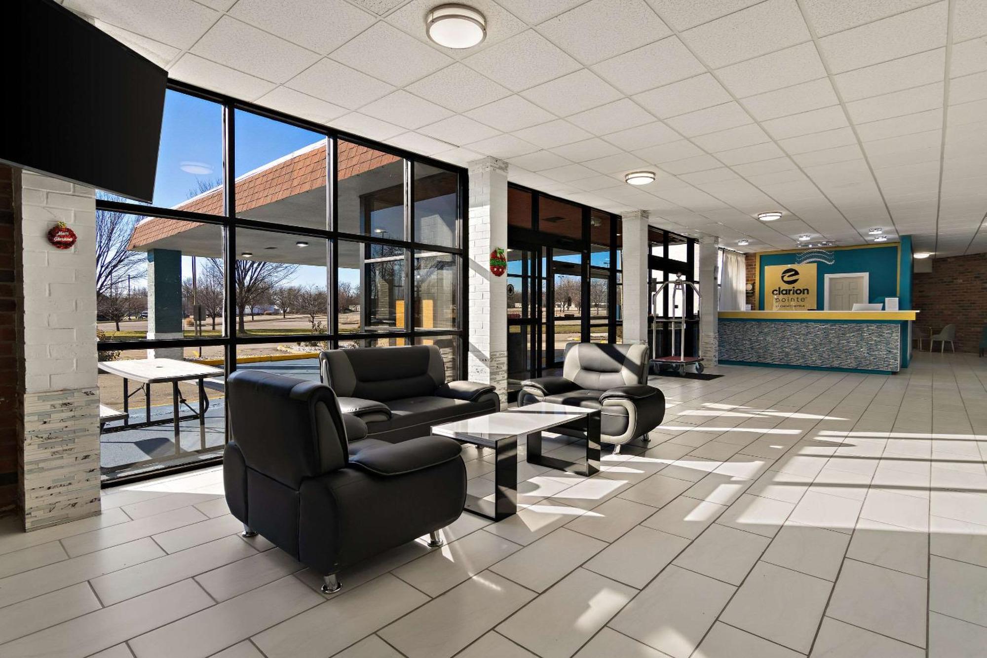 Clarion Pointe Bloomington-Normal Near I-55 And University Zewnętrze zdjęcie